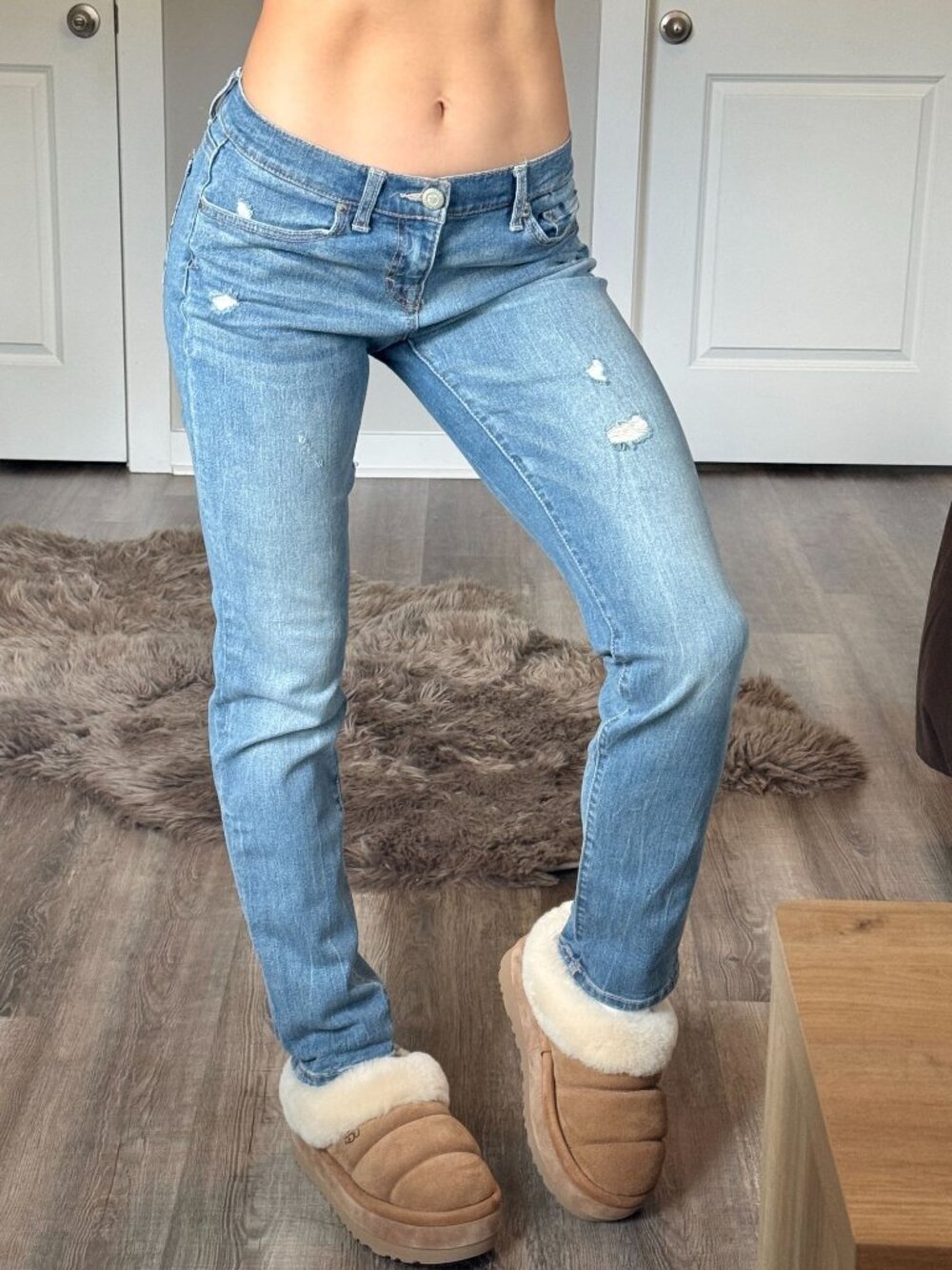 Y2K 2000s Aeropostale Low Rise Skinny Jeans Womens 8R Light Wash Distressed